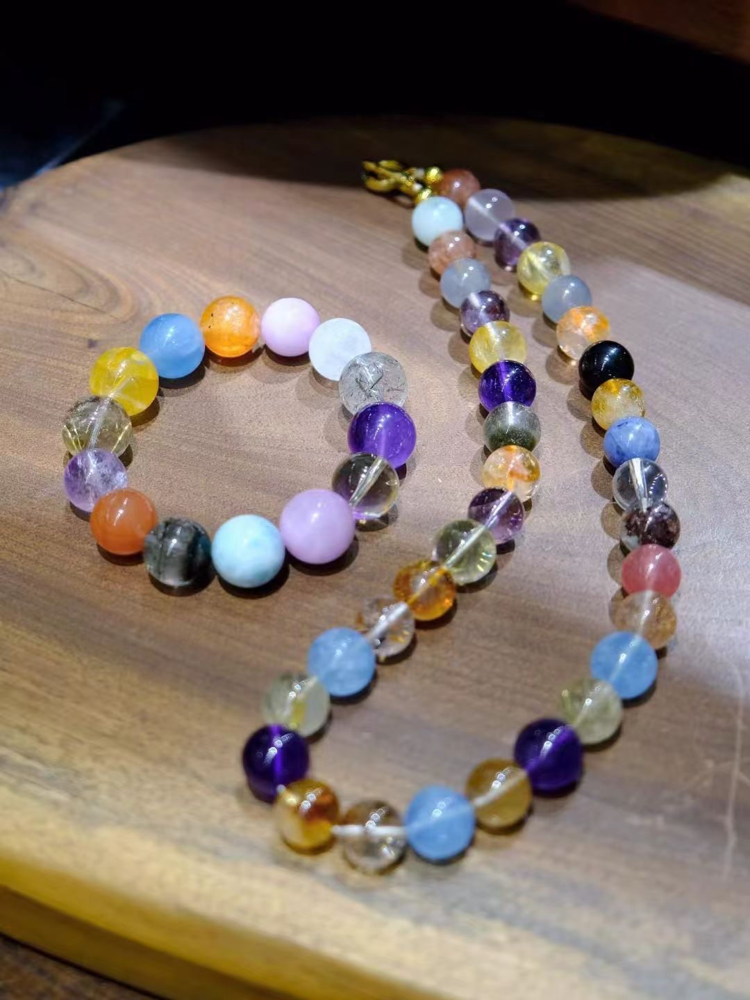 Creative Crystal Bracelet — A Touch of Unique Elegance
